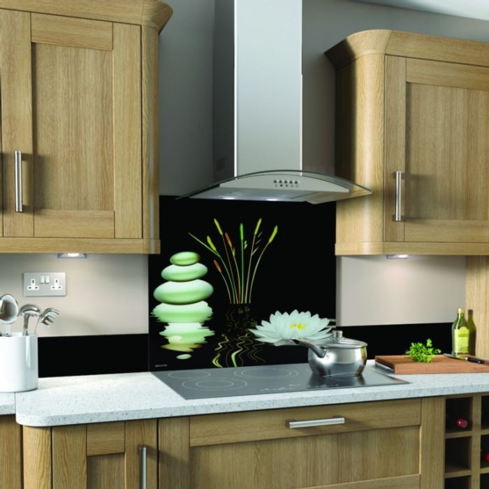 Sp Glass Splashback 600 X 750Mm Water Lily